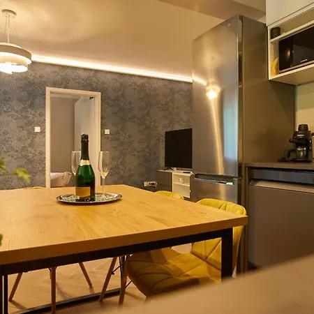 Sunlight Blue - Exclusive Segedin